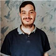 Profesor particular con varios años de experiencia dando clases de informática